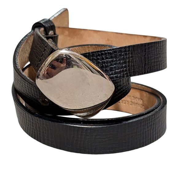 Ann Taylor black leather skinny belt Italy silver tone buckle reptile embossed - Picture 1 of 10